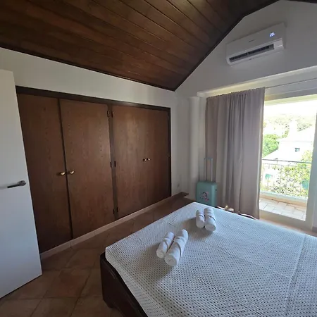 Cantinho Nas Varzeas * Loulé